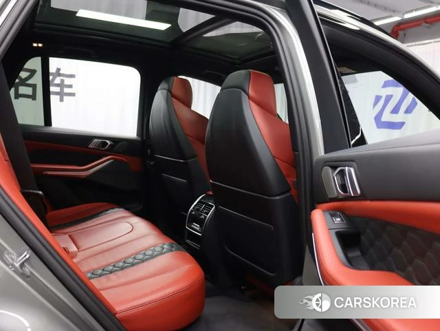 BMW X5 M id 4219706 из Китая 12