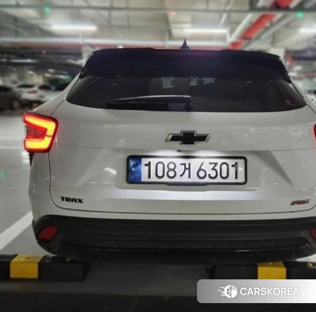 Chevrolet (GM Daewoo) Trax Crossover 2023 Белый из Кореи, фото 2