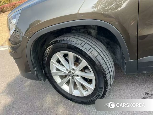 Volkswagen Tiguan id 4221384 из Китая 9