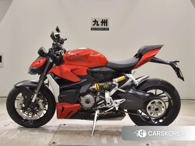 Проданный Ducati STREETFIGHTER V2 2023 из Японии, фото 4