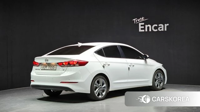 Hyundai Avante AD id 3829276 из Кореи 12