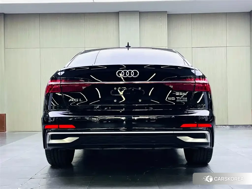 Audi A6L id 4576500 из Китая 7