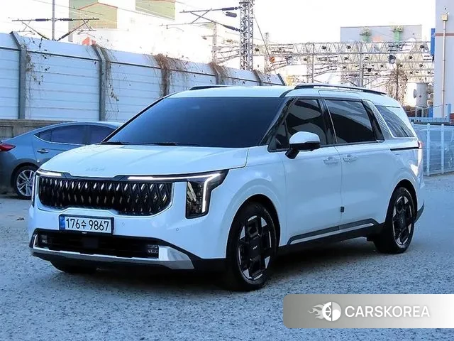 Kia The New Carnival 4th Generation 2024 Белый из Кореи, фото 2