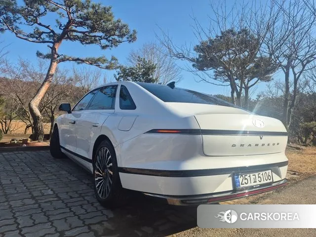Hyundai Grandeur Hybrid (GN7) id 3731713 из Кореи 8