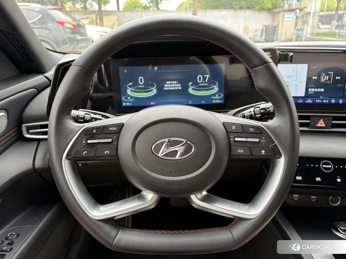 Hyundai Elantra id 4440430 из Китая 11