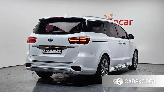 Kia The New Carnival id 4180360 из Кореи 12