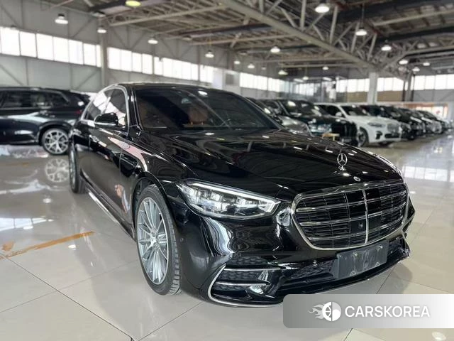 Mercedes-Benz S-class 2023 Черный из Китая, фото 4