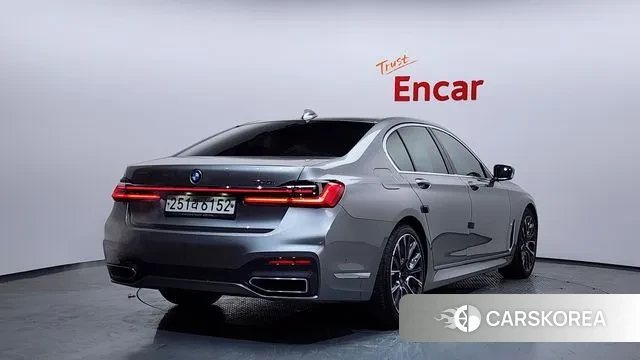 BMW 7 Series (G11) id 3519778 из Кореи 12