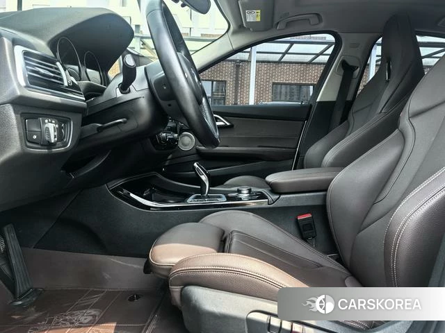 BMW 1 series 2023 Белый из Китая, фото 2