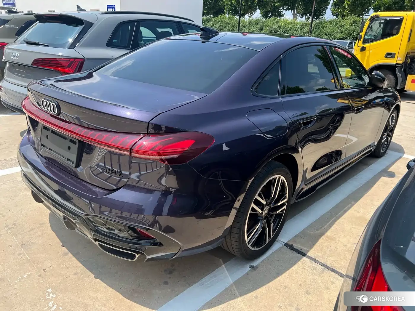 Audi A5L 2026 Red/purple из Китая, фото 5
