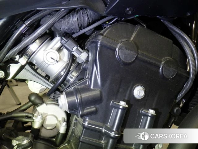 Engine photo