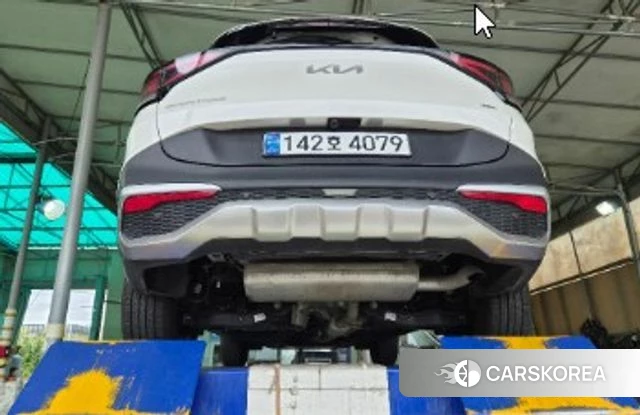 Kia Sportage 5th Generation Hybrid 2024 Белый из Кореи, фото 2