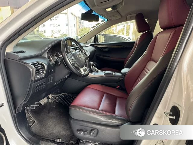 Lexus NX id 4240076 из Китая 7