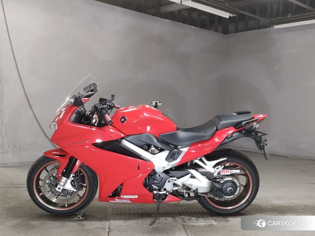 Проданный Honda VFR800F 2015 из Японии, фото 2