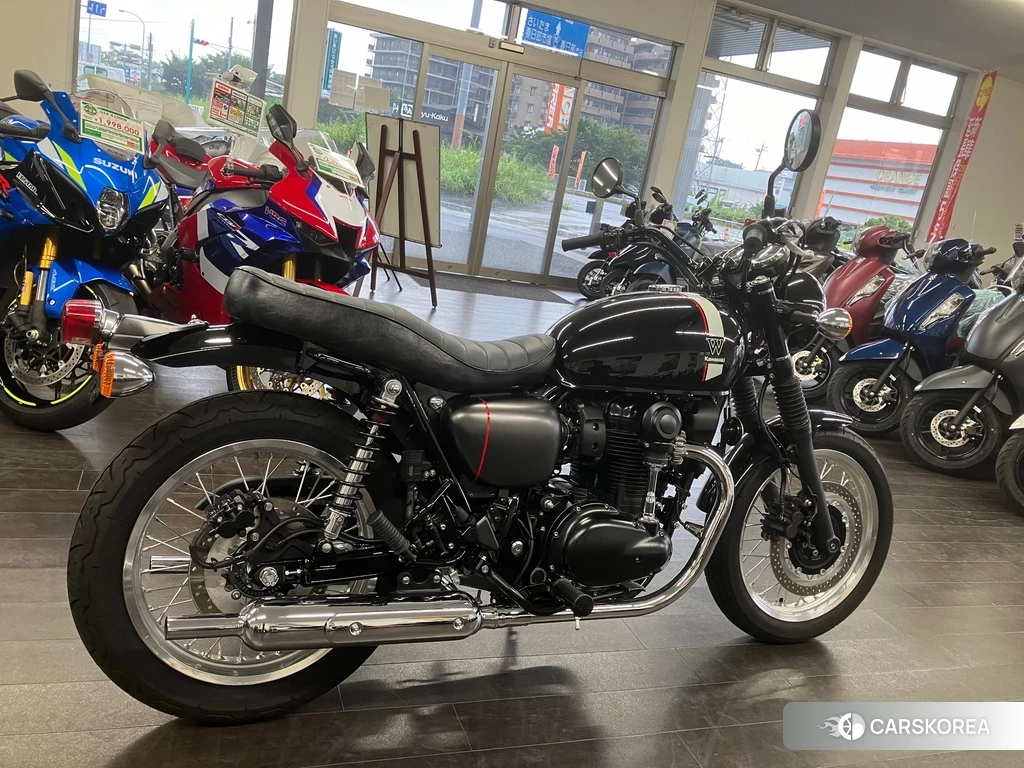 Проданный Kawasaki W800 STREET 2022 из Японии