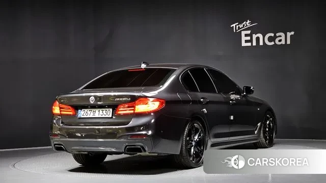 BMW 5 Series (G30) id 3066241 из Кореи 12