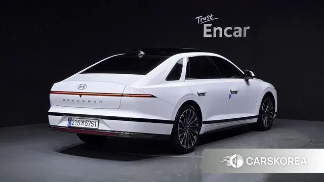 Hyundai Grandeur Hybrid (GN7) id 3131846 из Кореи 12