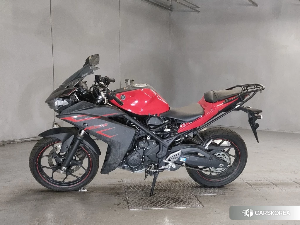 Проданный Yamaha YZF-R25 2014 из Японии