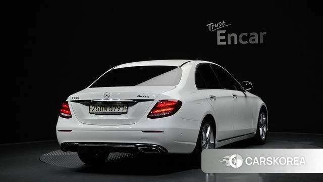 Mercedes-Benz E-Class W213 id 3853900 из Кореи 12