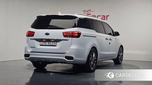Kia The New Carnival id 3455163 из Кореи 12