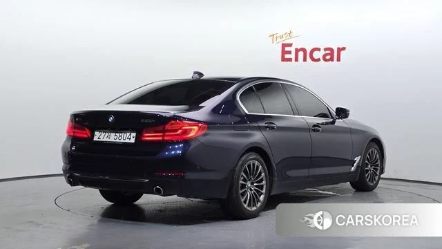 BMW 5 Series (G30) id 4637951 из Кореи 12