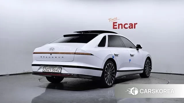 Hyundai Grandeur Hybrid (GN7) id 3042865 из Кореи 12