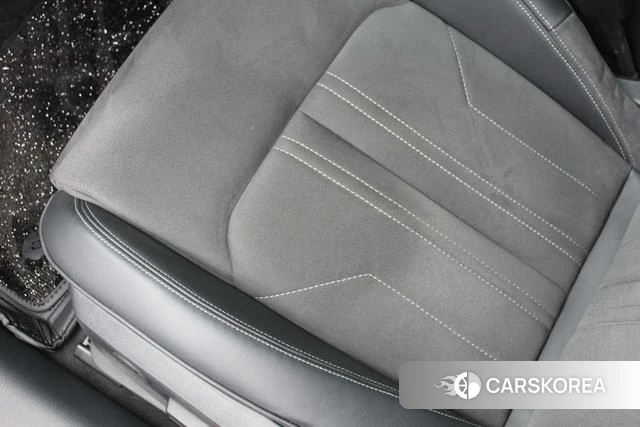Audi A7L id 4335345 из Китая 12