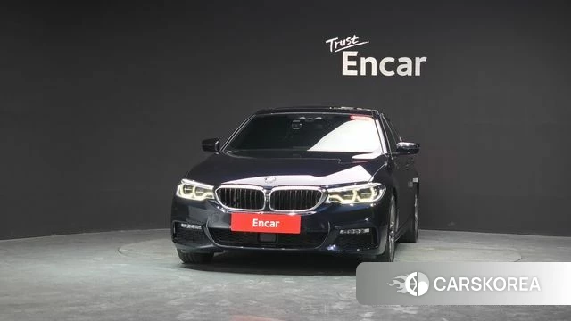 BMW 5 Series (G30) id 3861689 из Кореи 12