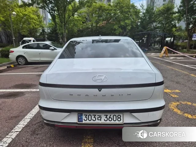 Hyundai Grandeur (GN7) 2024 Белый из Кореи, фото 5