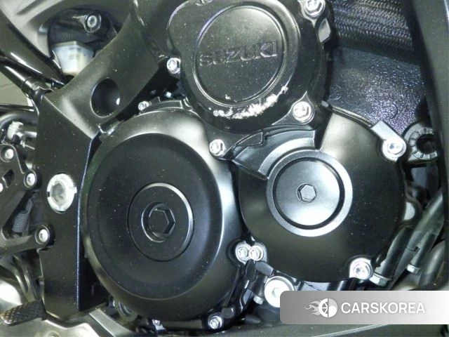 Engine photo