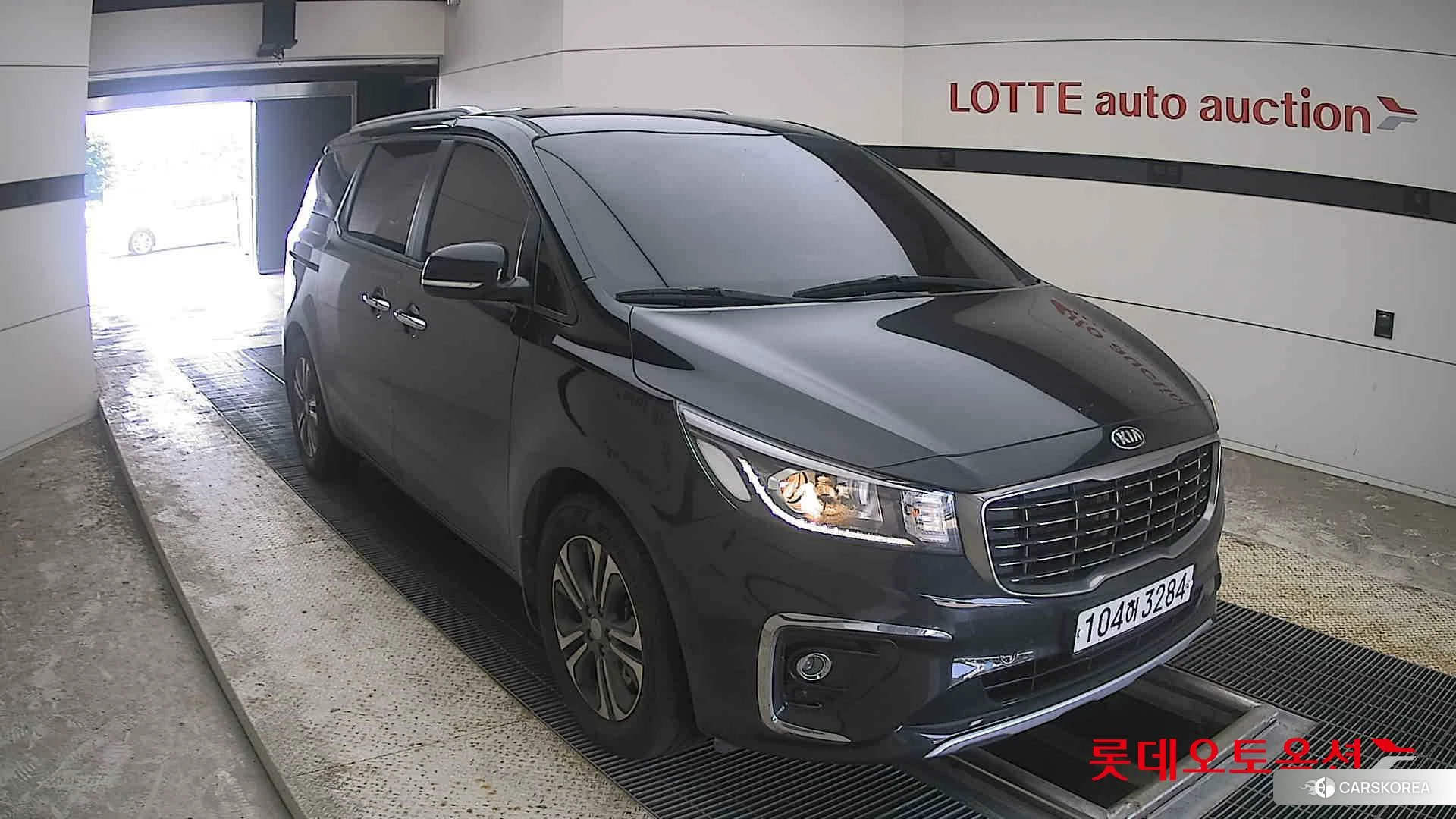 Kia Carnival id 4664326 из Кореи 12