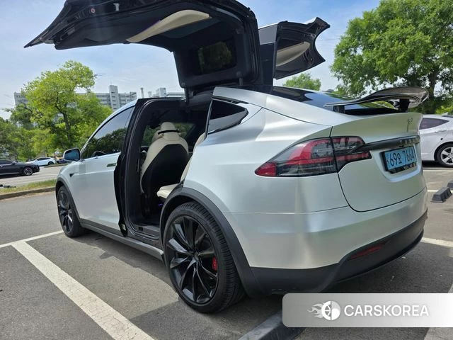 Tesla Model X id 4501750 из Кореи 12