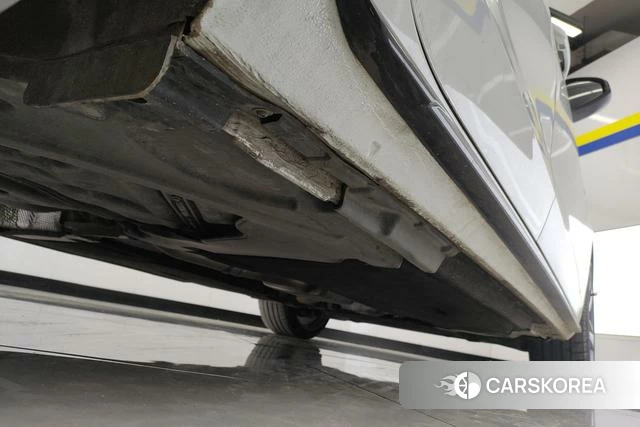 Audi A4L id 4333572 из Китая 9