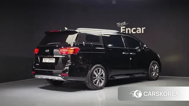 Kia The New Carnival id 3505417 из Кореи 12