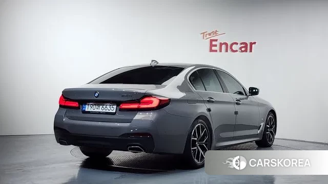 BMW 5 Series (G30) id 3591712 из Кореи 12