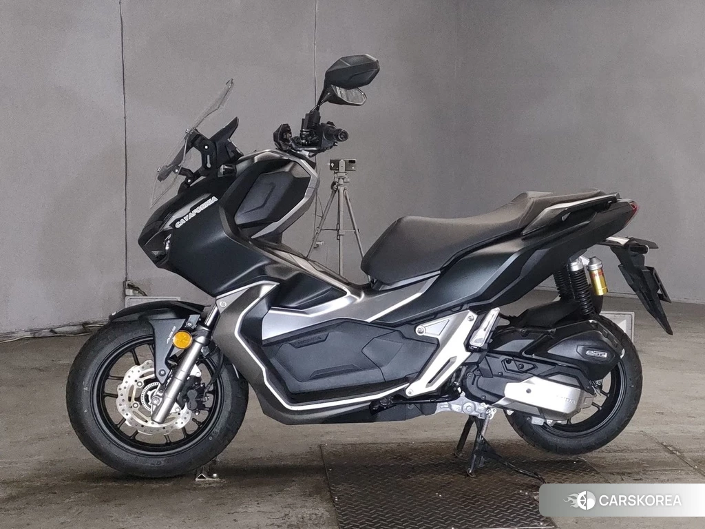 Проданный Honda ADV150 2019 из Японии