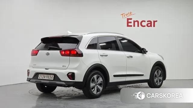 Kia The New Niro id 3008282 из Кореи 12