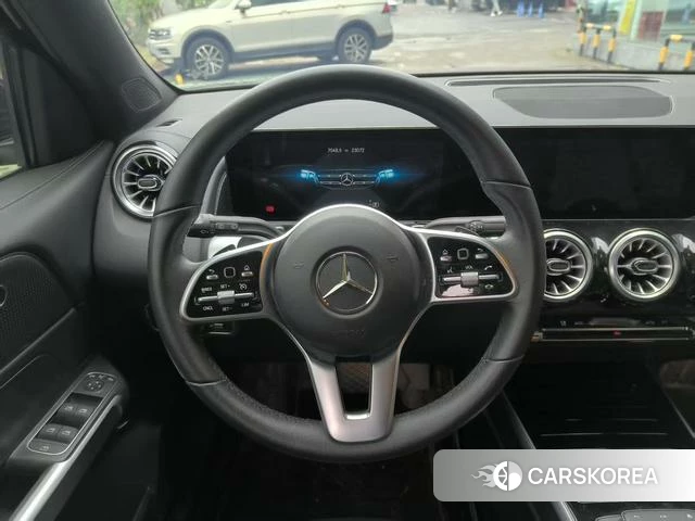 Mercedes-Benz GLB 2022 Черный из Китая, фото 2
