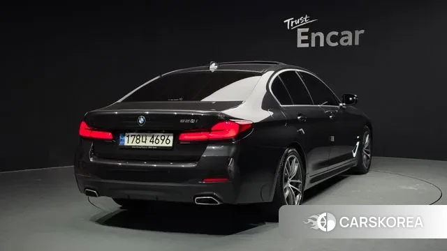 BMW 5 Series (G30) id 3722438 из Кореи 12