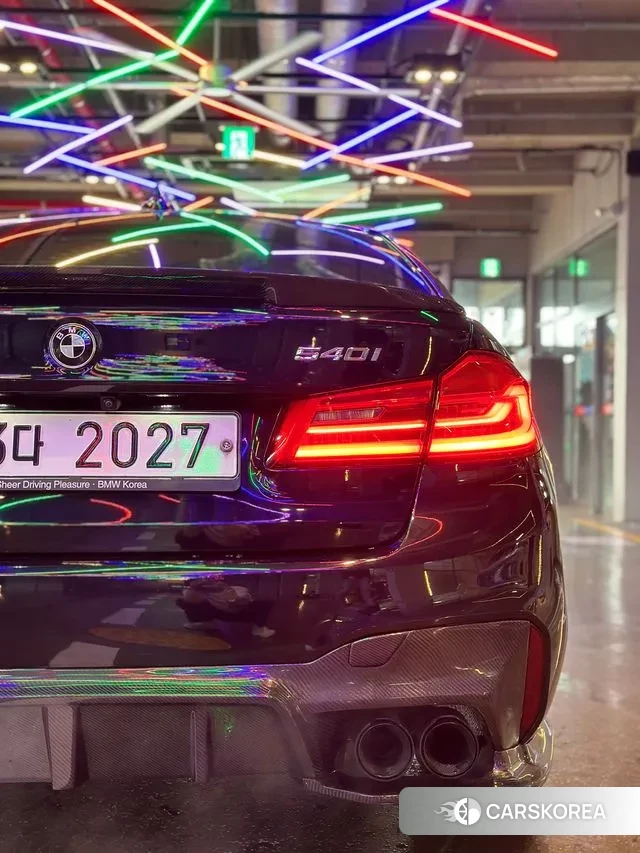 BMW 5 Series (G30) 2018 Синий из Кореи, фото 2