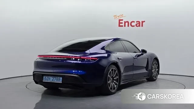 Porsche Taycan id 3253101 из Кореи 12