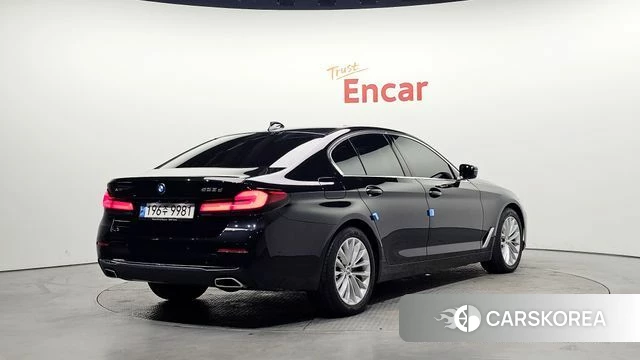 BMW 5 Series (G30) id 3793664 из Кореи 12