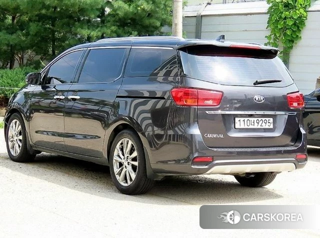 Kia The New Carnival id 4654199 из Кореи 12