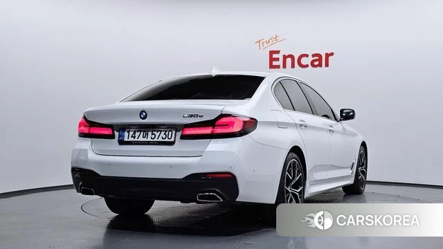 BMW 5 Series (G30) id 4283804 из Кореи 12