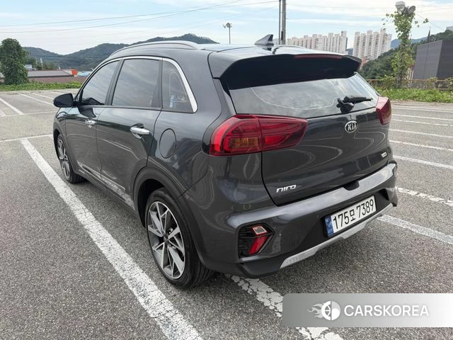 Kia The New Niro id 4855632 из Кореи 12