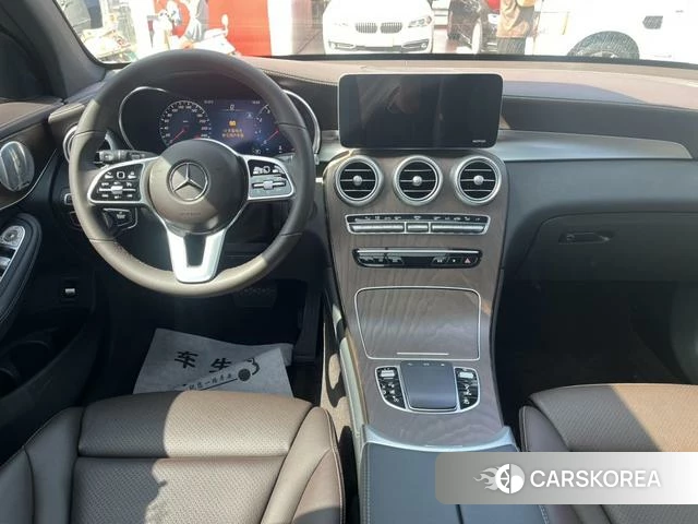 Mercedes-Benz GLC 2021 Черный из Китая, фото 2
