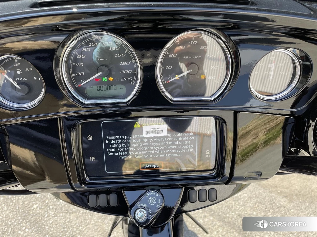 Проданный Harley-Davidson Street Glide FLHXS1690 2023 из Японии