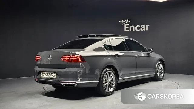 Volkswagen Passat GT (B8) id 3617343 из Кореи 12