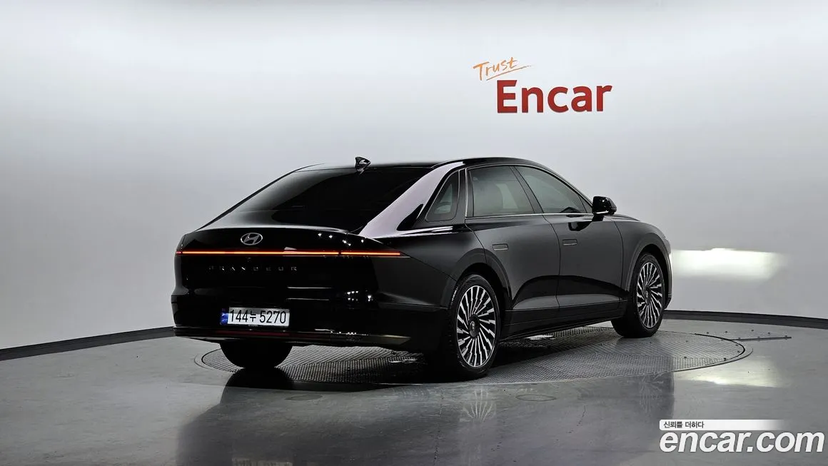 Hyundai Grandeur Hybrid (GN7) id 1858483 из Кореи 12