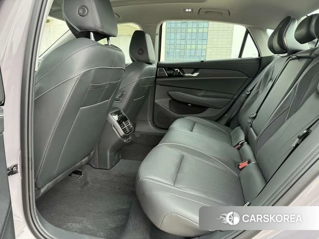Volkswagen Passat id 4275709 из Китая 10